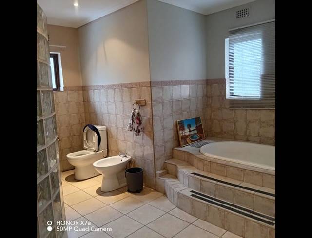 4 BEDROOM PROPERTY TO RENT IN FOREST HILLS